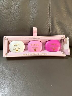Simple Pleasures Set of 3 Travel Lotions - White, Light Pink, Hot Pink